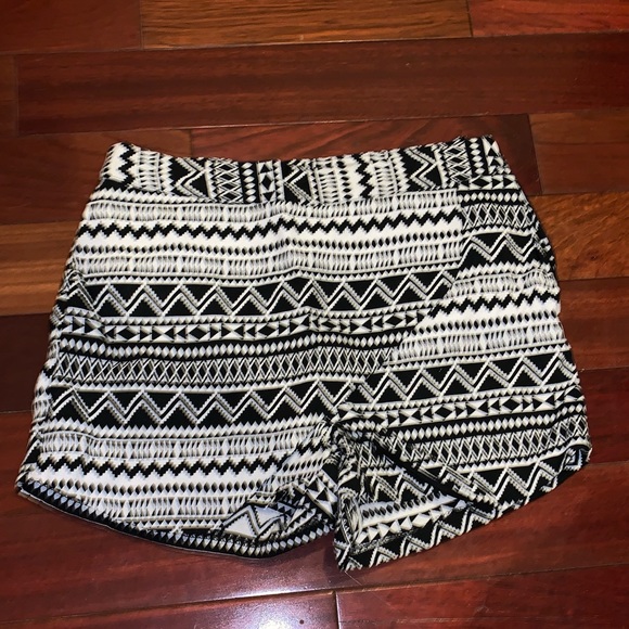 Pants - High waisted Aztec print shorts